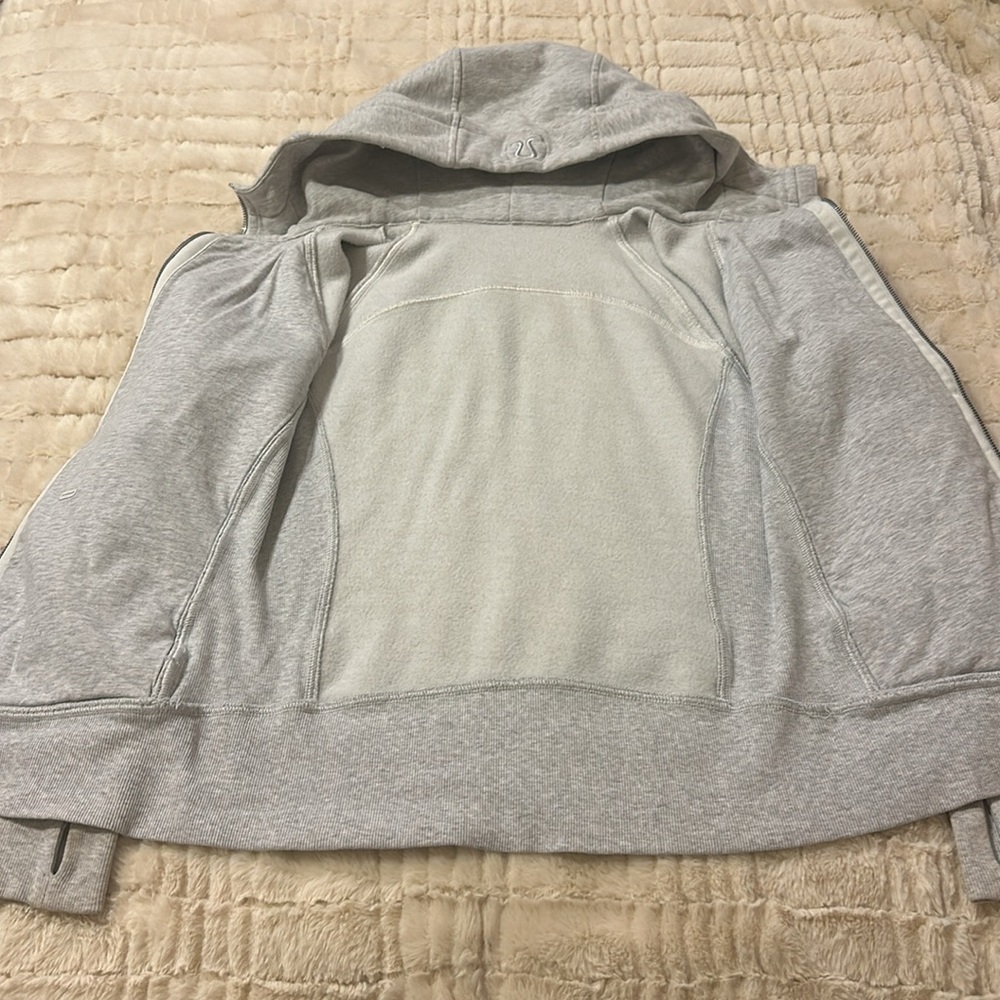 Lululemon Scuba Full-Zip Hoodie, Size 6, Gray - Picture 2 of 4